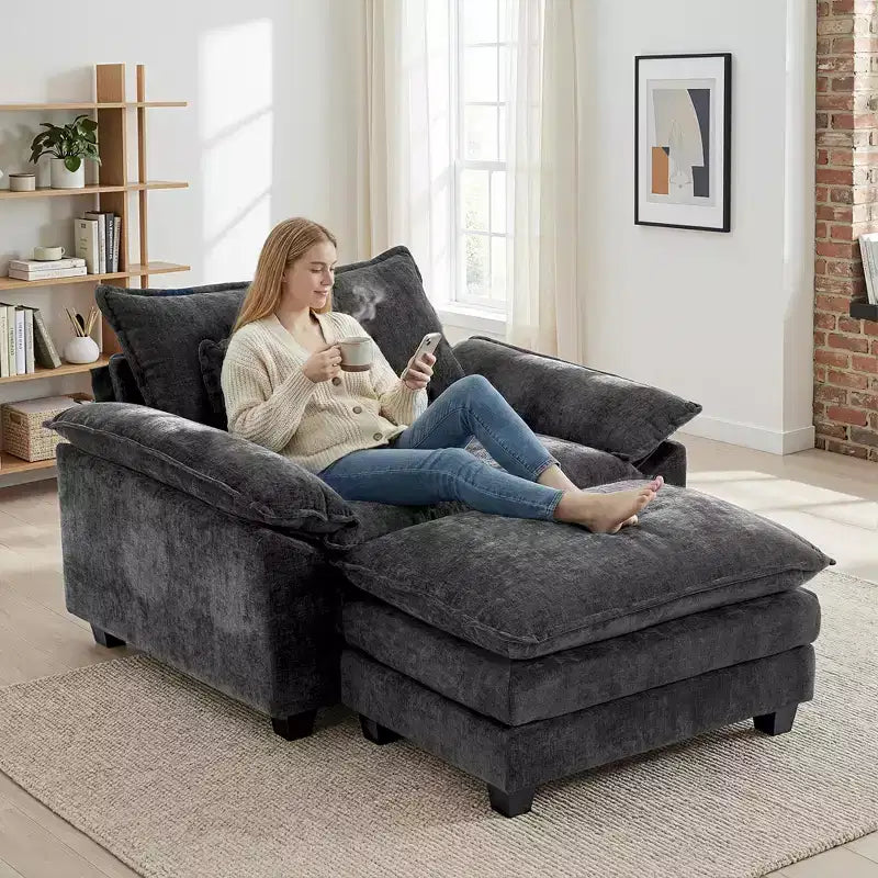 Fauteuil d'appoint surdimensionné en chenille avec pouf