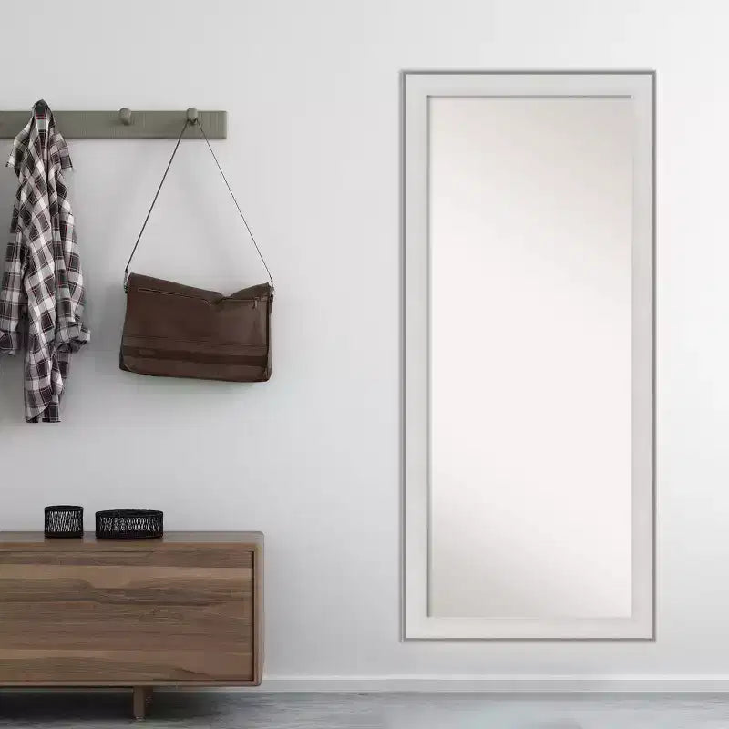 Miroir sur pied 29 x 65 po pleine longueur encadré