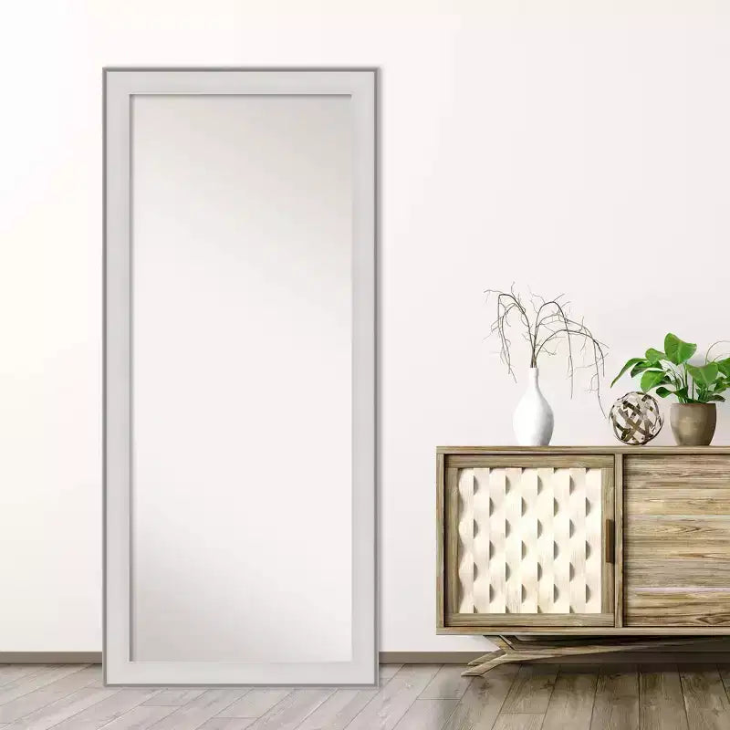 Miroir sur pied 29 x 65 po pleine longueur encadré