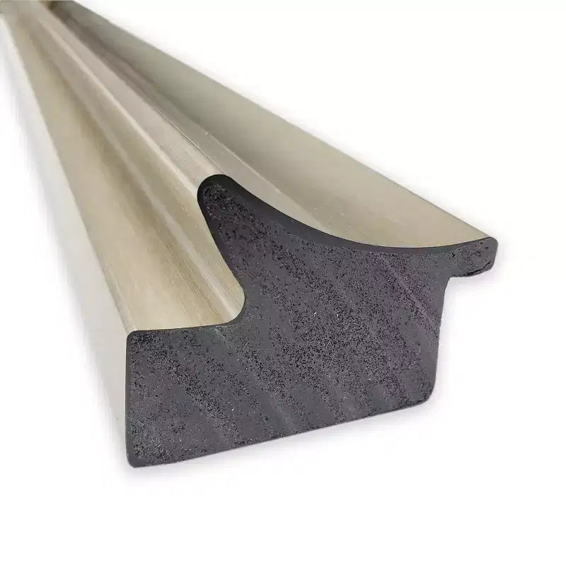 Miroir sur pied 29 x 65 po pleine longueur encadré